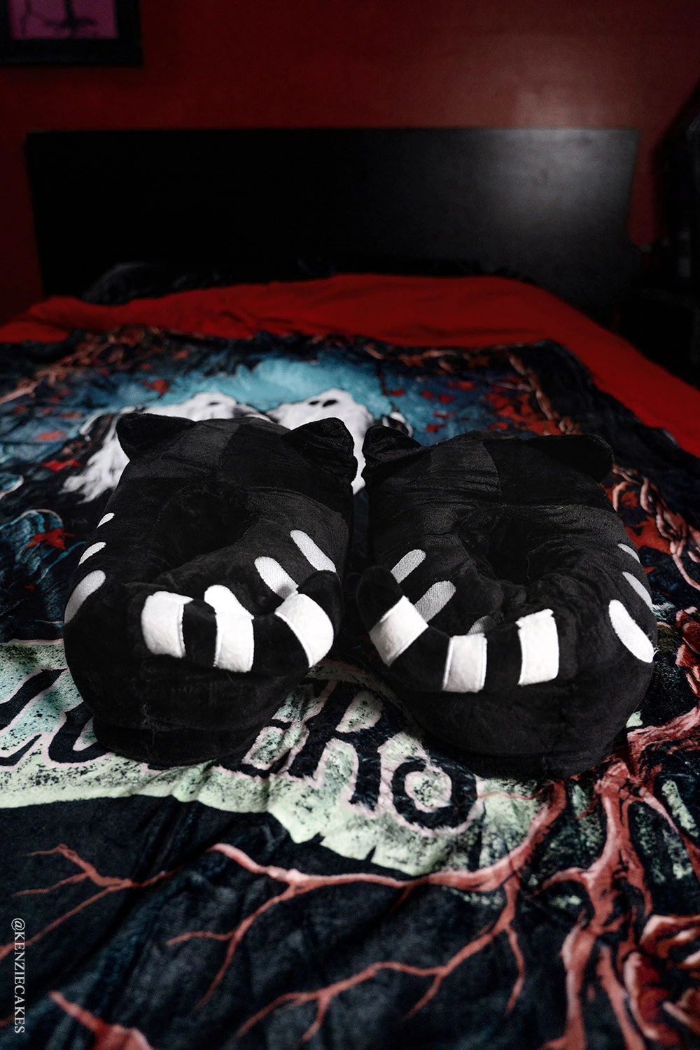 Skelekitty Slippers 6 Skelekitty Slippers - Image 6