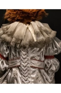 TRICK OR TREAT STUDIOS 50" Ultimate Pennywise Collectors Edition Premium Scale Doll -Vampirefreaks Sale Store 50 ultimate pennywise collectors edition premium scale doll toys 724933