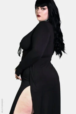 Morticia Maxi Dress -Vampirefreaks Sale Store Morticia Maxi Dress gothic 800x1200 zac