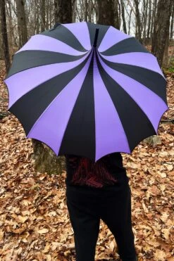 Batwing Pagoda Umbrella [BLACK/LIGHT PURPLE] -Vampirefreaks Sale Store batwing pagoda umbrella blackpurple striped umbrellas 723216