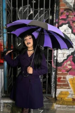Batwing Pagoda Umbrella [BLACK/LIGHT PURPLE] -Vampirefreaks Sale Store batwing pagoda umbrella blackpurple striped umbrellas 744389