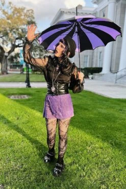 Batwing Pagoda Umbrella [BLACK/LIGHT PURPLE] -Vampirefreaks Sale Store batwing pagoda umbrella blackpurple striped umbrellas 973307