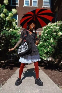 Batwing Pagoda Umbrella [BLACK/RED STRIPED] -Vampirefreaks Sale Store batwing pagoda umbrella blackred striped umbrellas 226789