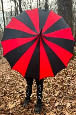Batwing Pagoda Umbrella [BLACK/RED STRIPED] -Vampirefreaks Sale Store batwing pagoda umbrella blackred striped umbrellas 271710