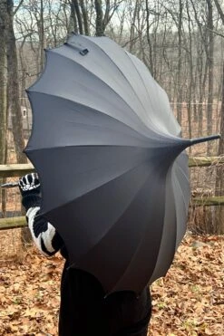 Batwing Pagoda Umbrella [MIDNIGHT BLACK] -Vampirefreaks Sale Store batwing pagoda umbrella midnight black umbrellas 743045