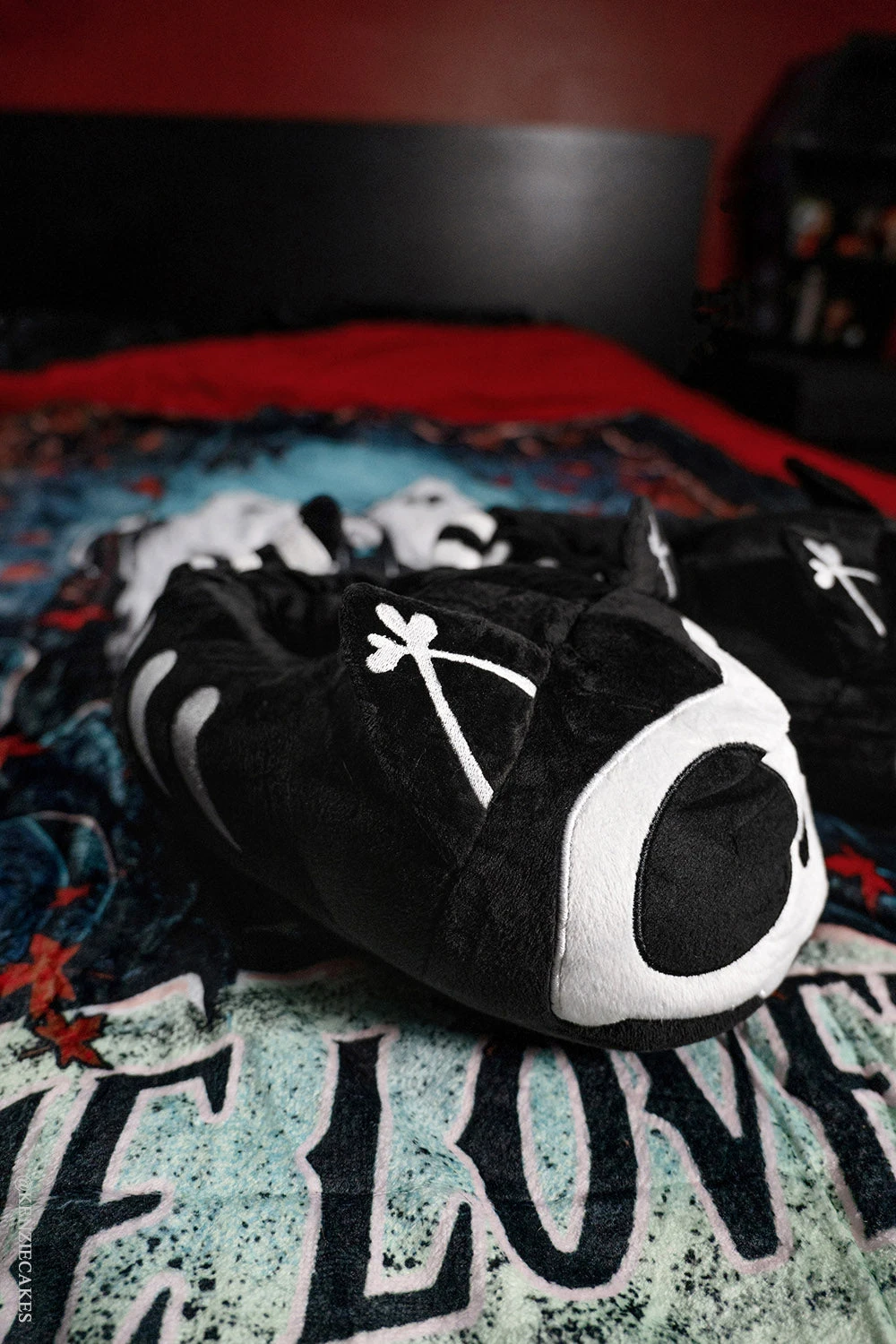 Skelekitty Slippers 8 Skelekitty Slippers - Image 8