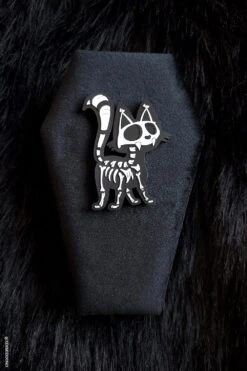 Skelekitty Rubber Magnet -Vampirefreaks Sale Store cat magnet
