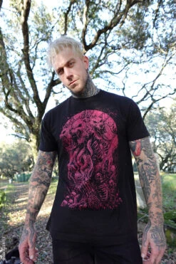 Three-Headed Werewolf T-shirt [WINE RED] -Vampirefreaks Sale Store cerberus shirt b9d3dc85 1e04 4228 b55c 1b5e23ba373e