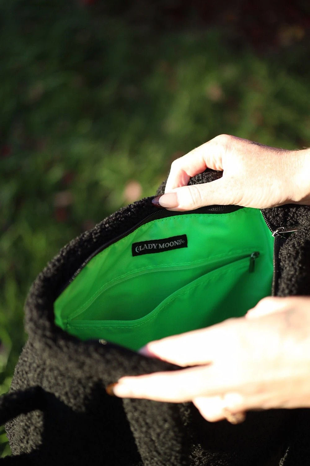 Cozy Cauldron Bag 7 Cozy Cauldron Bag - Image 7