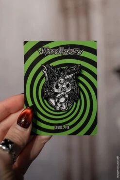 Killromi Enamel Pin -Vampirefreaks Sale Store cute cat pin