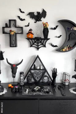 Spiderweb Shelf -Vampirefreaks Sale Store dr.ratzshelf2