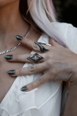 Soulbound Ring -Vampirefreaks Sale Store elf ring