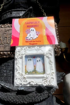 Ghosts On Vacation Hand-painted Mini Art [Mystery Item] -Vampirefreaks Sale Store emo art cc6e9883 40c5 4d90 be7c 558facab79b2