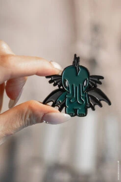 Baby Cthulhu Enamel Pin -Vampirefreaks Sale Store emo enamel pin eda065dc f9e7 49ed b242 ccdf3510bb04