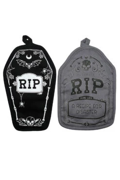 Cemetery Pot Holders Set -Vampirefreaks Sale Store emo pot holders 9a966b1e c975 455c a3af 9c6490ac34b9