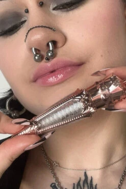 Liquid Luxe Lip Gloss [Dream Bubble] -Vampirefreaks Sale Store fiarycore makeup 45852523 e6f3 406e b779 cf4df0caa27c