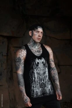 Gargoyle Cathedral T-shirt [METALLIC SILVER] -Vampirefreaks Sale Store gargoyle cathedral t shirt metallic silver graphic t shirt 592014