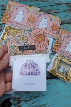 Ghosts On Vacation Hand-painted Mini Art [Mystery Item] -Vampirefreaks Sale Store ghosts on vacation hand painted mini art mystery item housewares 145731