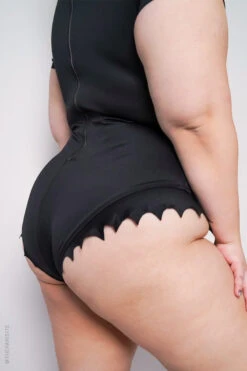 Vampira One Piece Swimsuit -Vampirefreaks Sale Store goth clothes 5a2766d9 353a 422b aa18 ef26338a49df