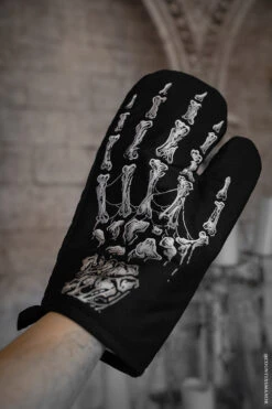Skeleton Hand Oven Mitts [Set Of 2] -Vampirefreaks Sale Store goth kitchenware 3cc43d63 c335 484d 989b 3a747aa4022a