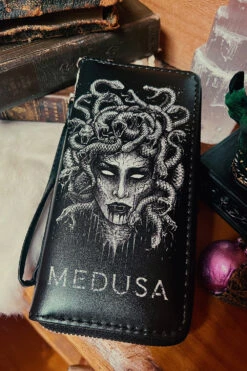 Medusa Wallet -Vampirefreaks Sale Store goth snake wallet
