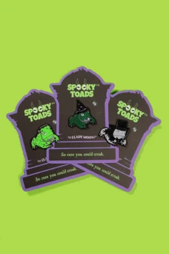Toad Witch Enamel Pin -Vampirefreaks Sale Store gothic enamel pin 75f3088e f951 4f20 be7a 40b59850391a