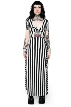 Beetle M-Line Maxi Dress -Vampirefreaks Sale Store gothic long dress e69fd9e2 1d60 4e25 9a1d c7b01f476480