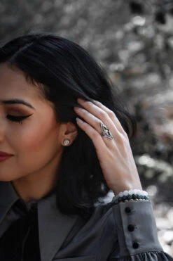 Soulbound Ring -Vampirefreaks Sale Store gothic ring e1bd1daf 54fc 4f2d b734 adb3e829b906