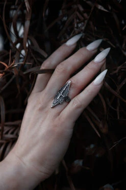 Wraithstone Ring -Vampirefreaks Sale Store gothic rings 4382be7c 3072 4dac 93a3 6cc97d1d77f1