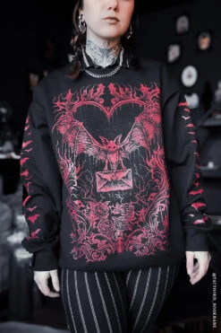 Bat Romance Sweatshirt [BLOOD RED]