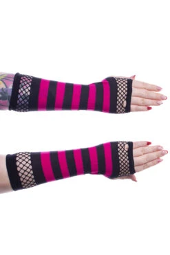 Striped Mesh Gloves [BLACK/PINK] -Vampirefreaks Sale Store grunge gloves 1f71452c 6b4e 41fe b903 4d38e43a0918