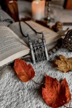 Hollywood Cemetery Necklace -Vampirefreaks Sale Store hollywood cemetery necklace jewelry 200140