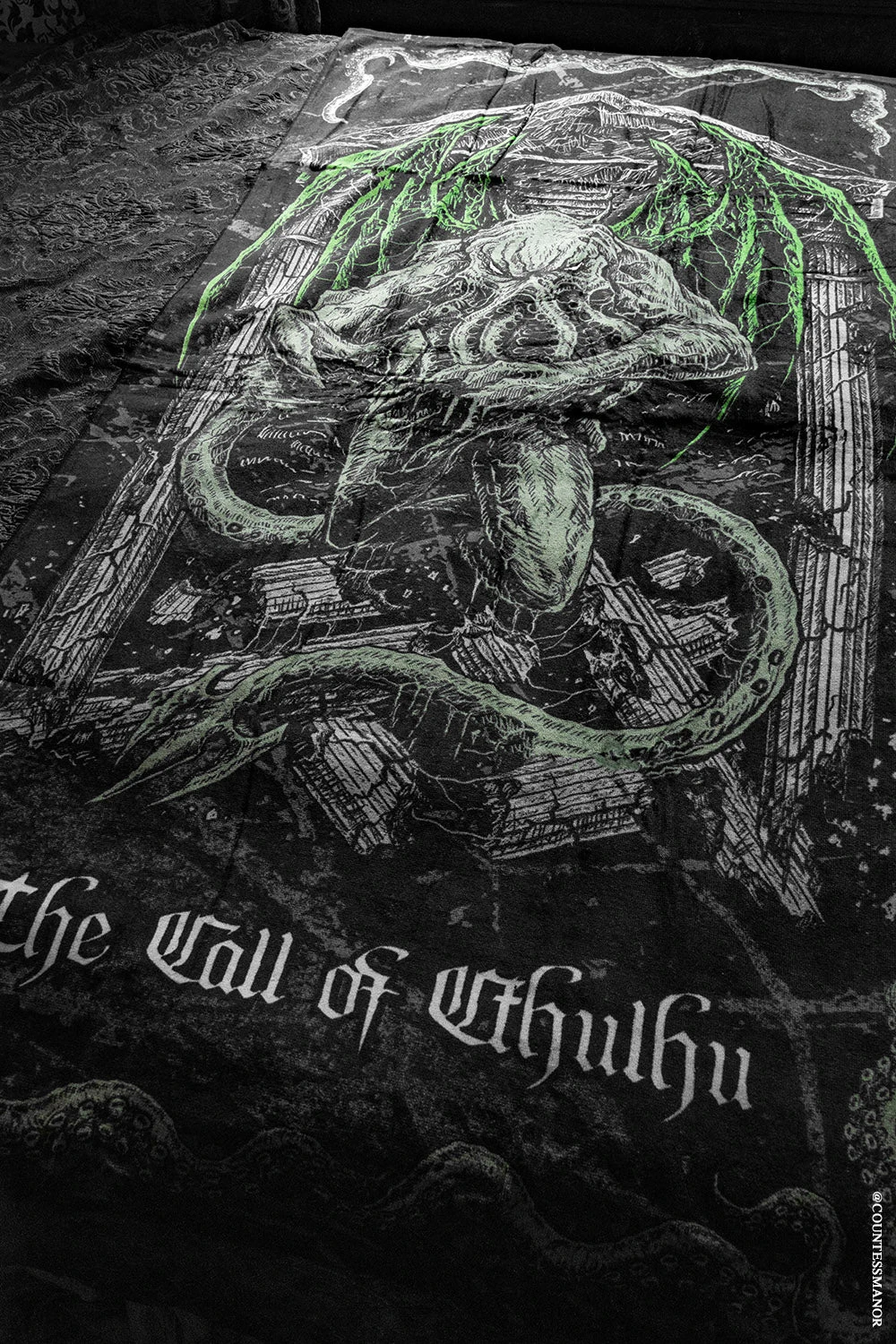 Cthulhu Beach Towel 4 Cthulhu Beach Towel - Image 4