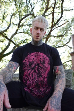 Three-Headed Werewolf T-shirt [WINE RED] -Vampirefreaks Sale Store horror tshirt b936f988 c0dd 4c78 a3c9 46d1637642d8