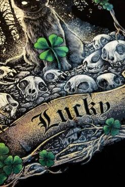 Lucky Cat Tarot T-shirt -Vampirefreaks Sale Store lucky cat shirt 1915af08 ec08 4e8b a700 ef1f45e6bef7