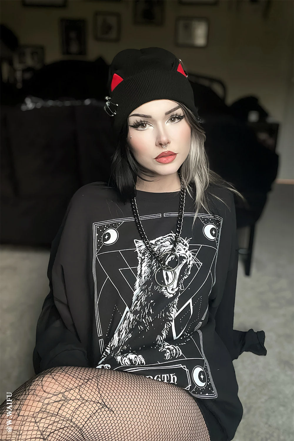 Strength Kitty Tarot Sweatshirt 2 Strength Kitty Tarot Sweatshirt - Image 2