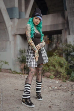 Love At First Bite Striped Leg Warmers [Black/White] -Vampirefreaks Sale Store punk leg warmers