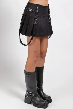 Tripp NYC Pleated Grommet Skirt [Black] -Vampirefreaks Sale Store punk mini skirt 497adda6 972d 455d 8179 cdc7c64fb76c