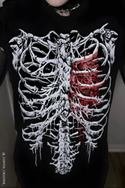 Bleeding Heart Skeleton T-shirt -Vampirefreaks Sale Store punk skeleton shirt