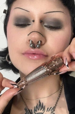 Liquid Luxe Lip Gloss [Dream Bubble] -Vampirefreaks Sale Store rave makeup a1841d69 0f8a 4b2b b762 e3dbf4e8422c