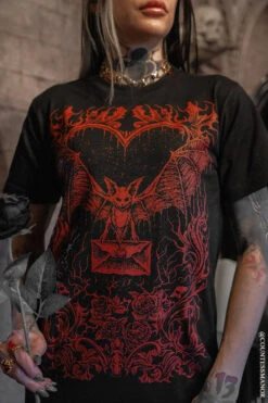 Bat Romance T-shirt [Blood Red] -Vampirefreaks Sale Store red goth bat shirt