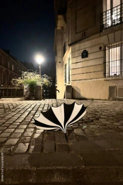 Batwing Pagoda Umbrella [BLACK/WHITE STRIPED] -Vampirefreaks Sale Store rockabilly pagoda