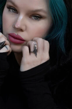 Darkwater Ring -Vampirefreaks Sale Store silver lively ghosts ring