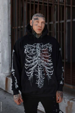 Bleeding Heart Skeleton Hoodie -Vampirefreaks Sale Store skeleton hoodie b4bc8985 60fd 4b0a b062 2f07b4e84235