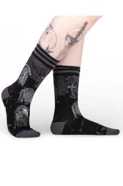 Garden Of The Dead Crew Socks -Vampirefreaks Sale Store spooky halloween socks