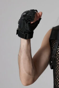 Wasteland Spiked Fingerless Gloves -Vampirefreaks Sale Store wasteland gloves