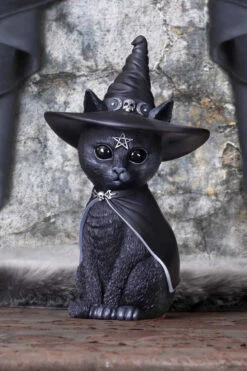 NEMESIS NOW Purrah Figurine [Large]