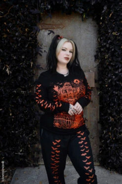 Haunted Mansion T-shirt [PUMPKIN ORANGE] -Vampirefreaks Sale Store womens bat pants 115bf324 e5c3 44c7 9f41 a9acf4cf6e33