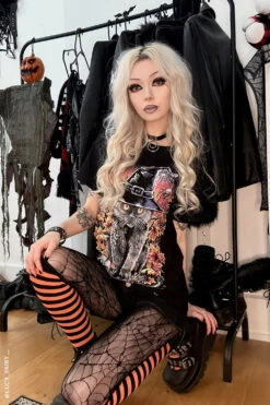 Witch's Familiar T-shirt -Vampirefreaks Sale Store womens goth clothes d8dc8d34 4982 459d b3b2 332a8b982590